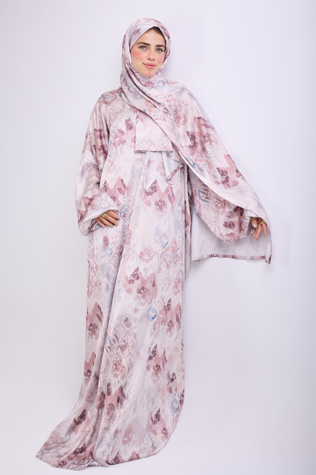 Leila Printed Satin Isdal