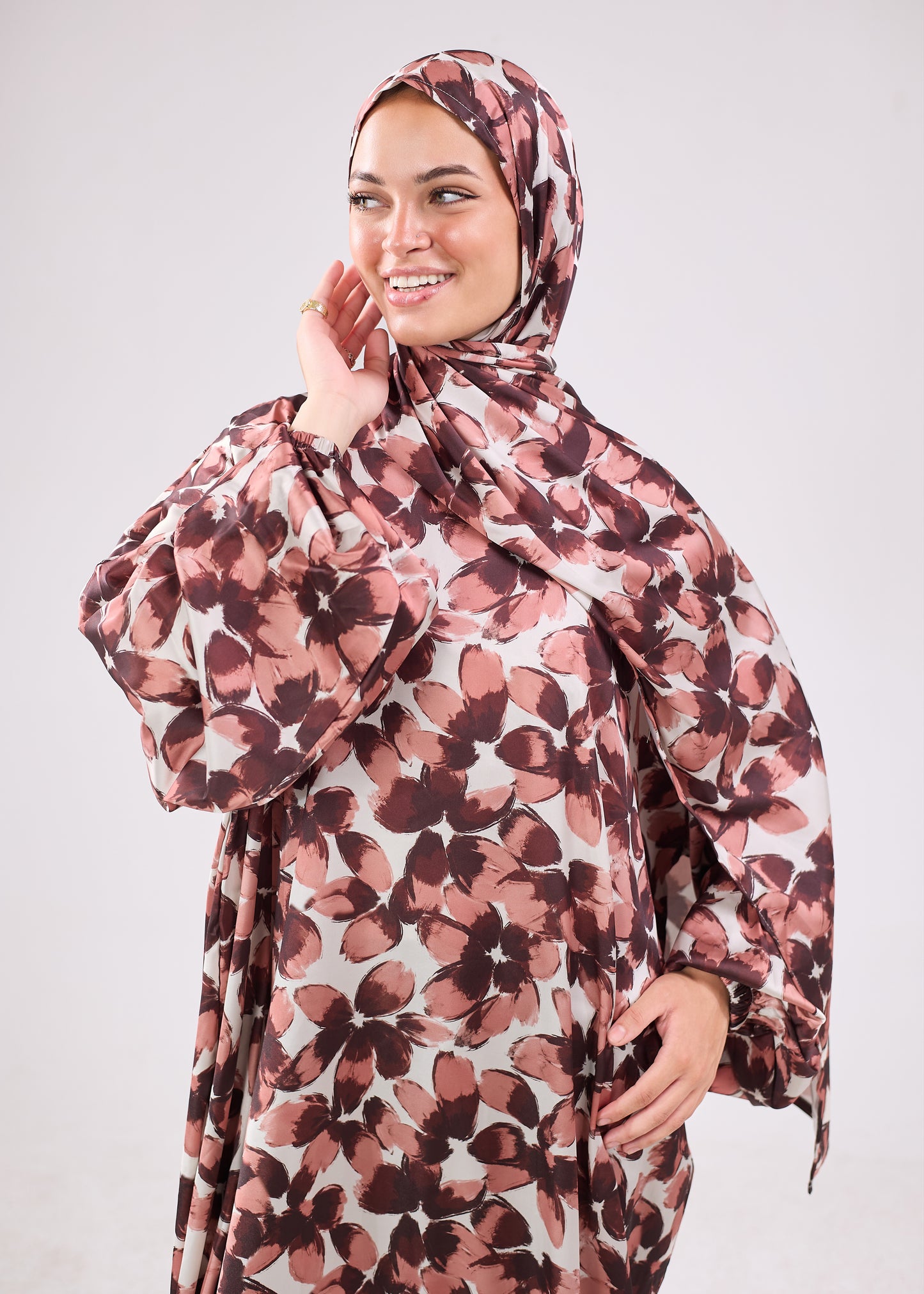 Rawand Printed Satin Isdal