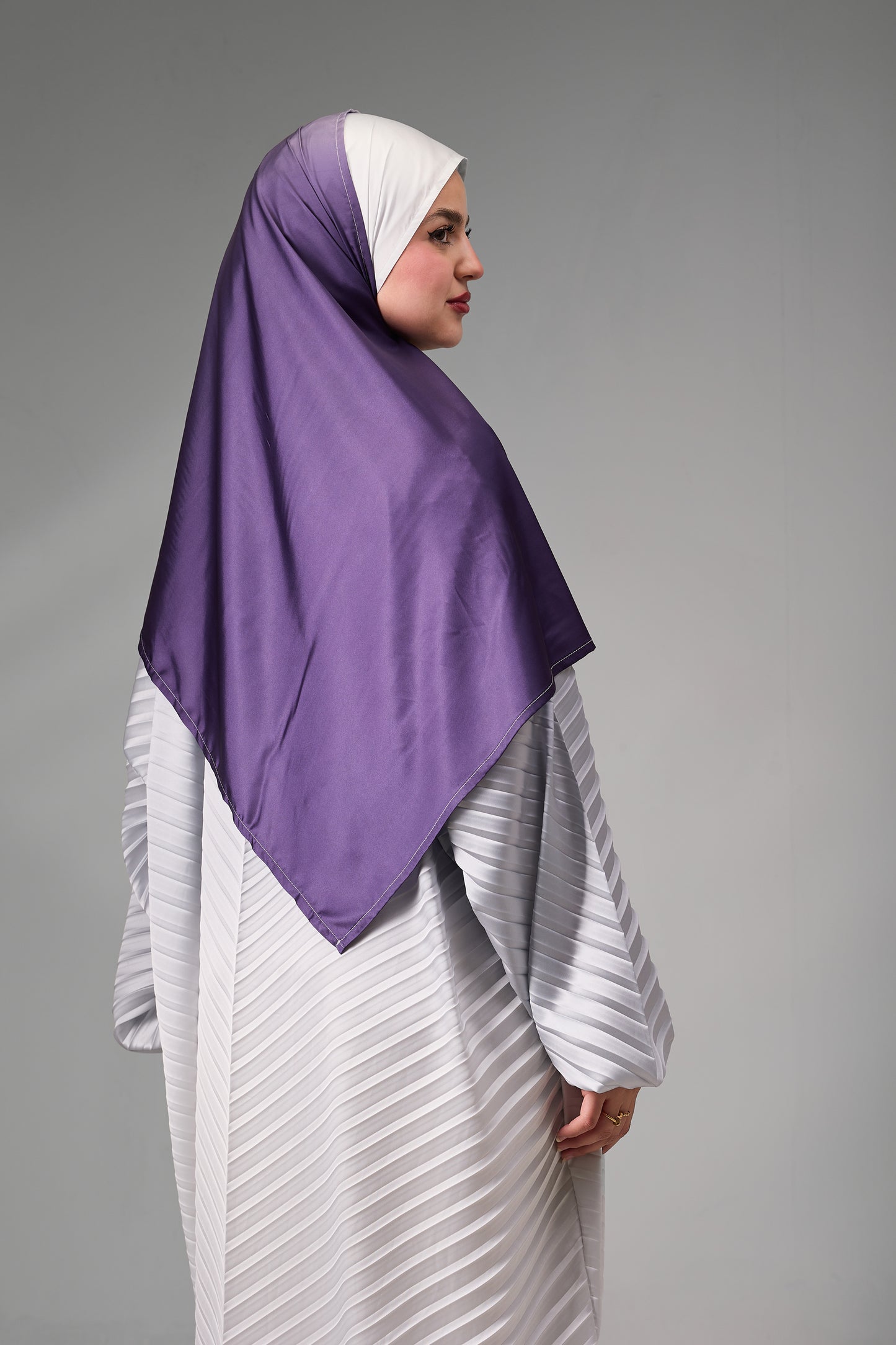 Silver to Deep Purple pleated satin