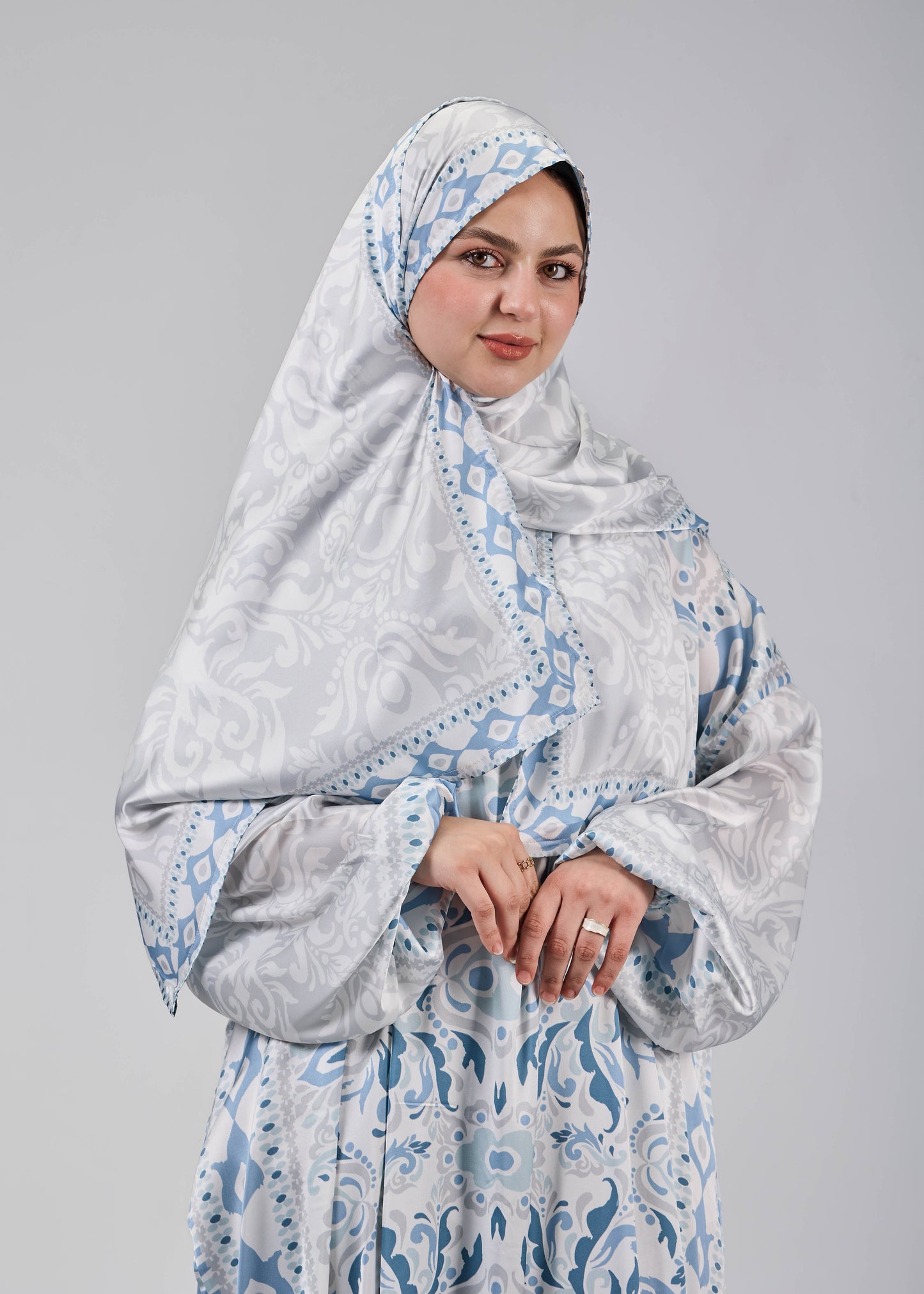 Fakhira Printed satin