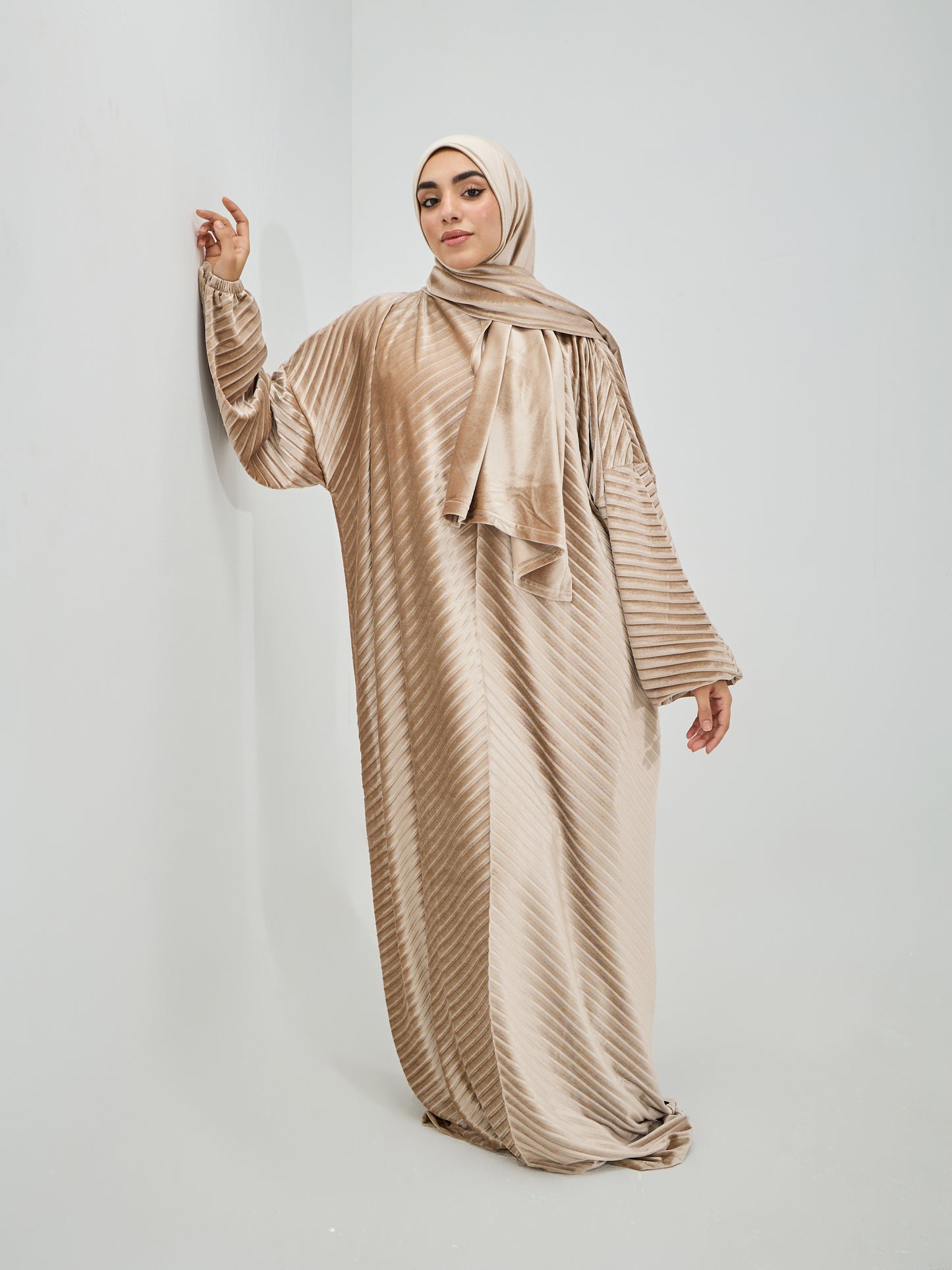 Sand Beige Velvet Pleated