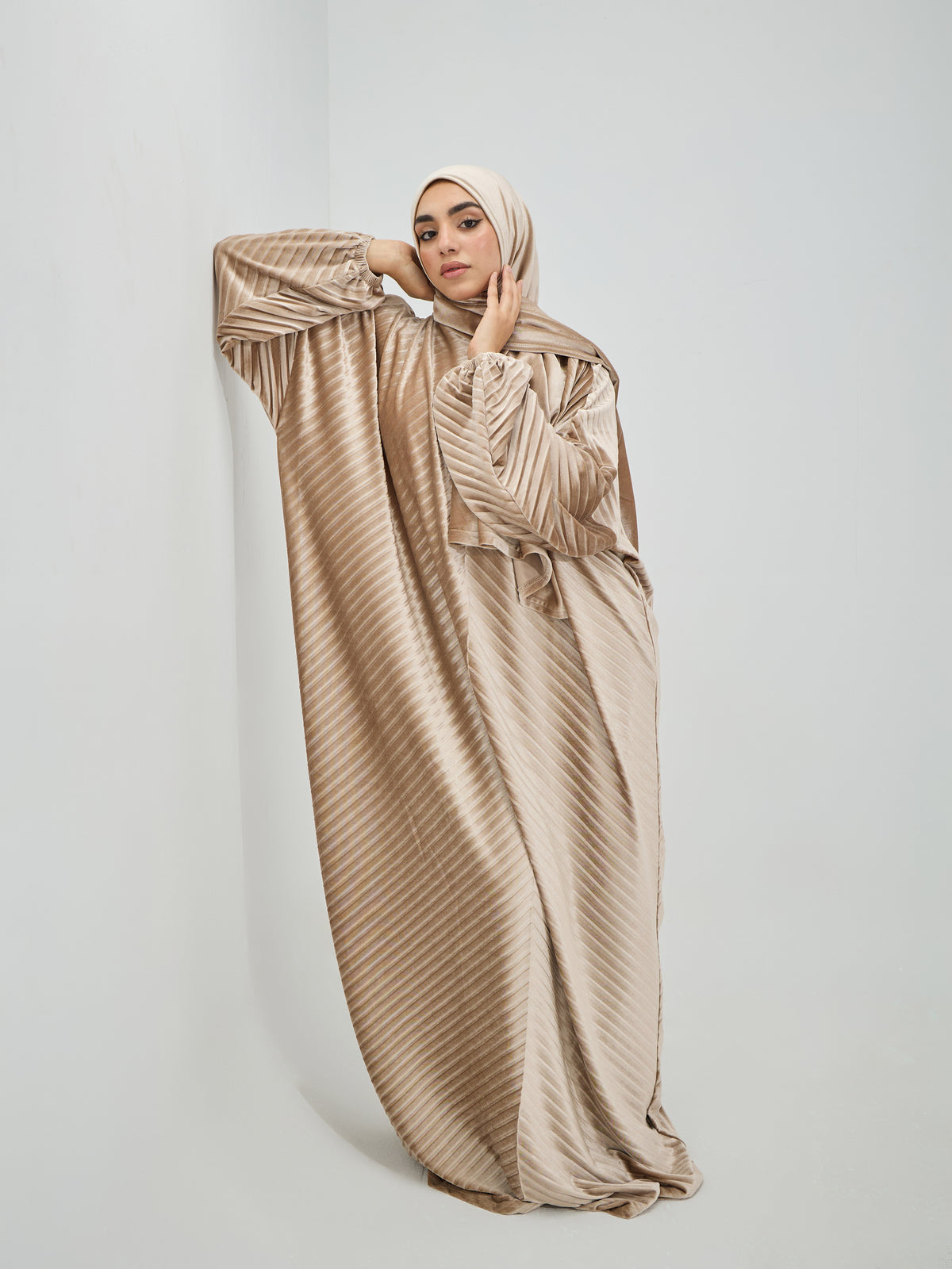 Sand Beige Velvet Pleated