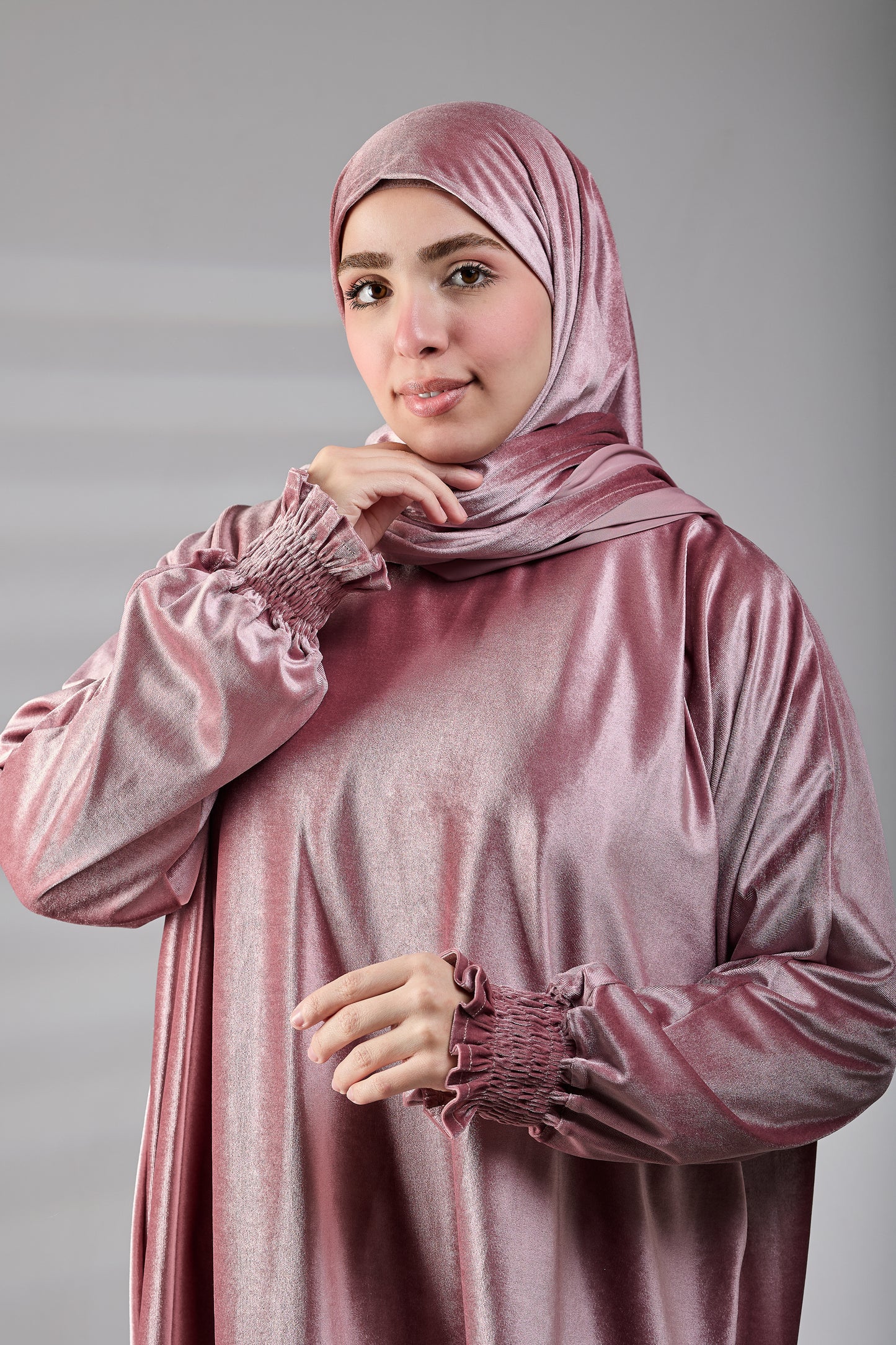 Dusty Rose Velvet Aura