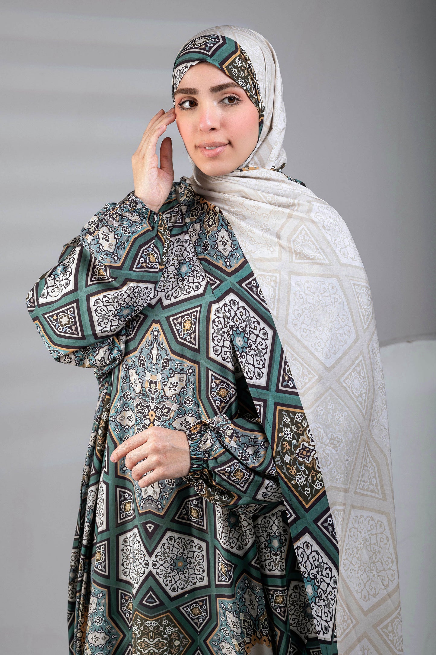 Iman Printed satin