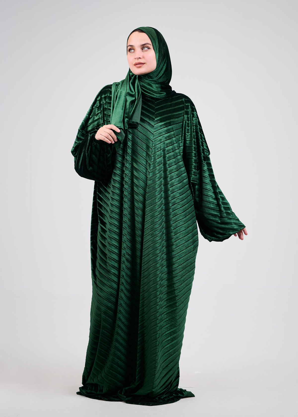 Emerald Velvet Pleated