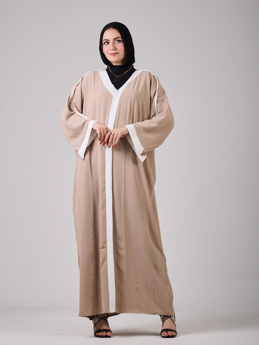 Asdal in abaya  beige