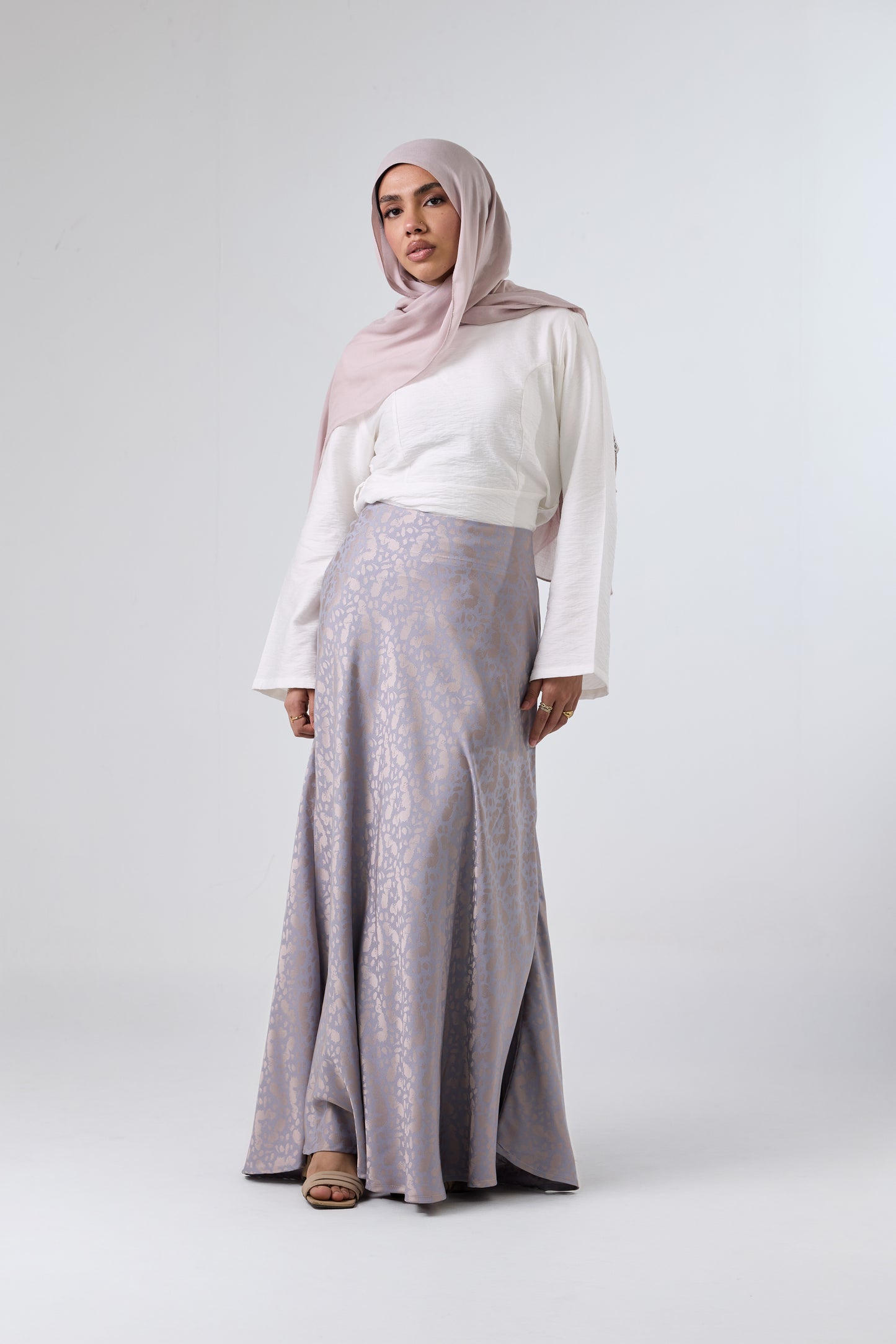 Luna Satin Maxi Skirt – High Waist Elegant Fit