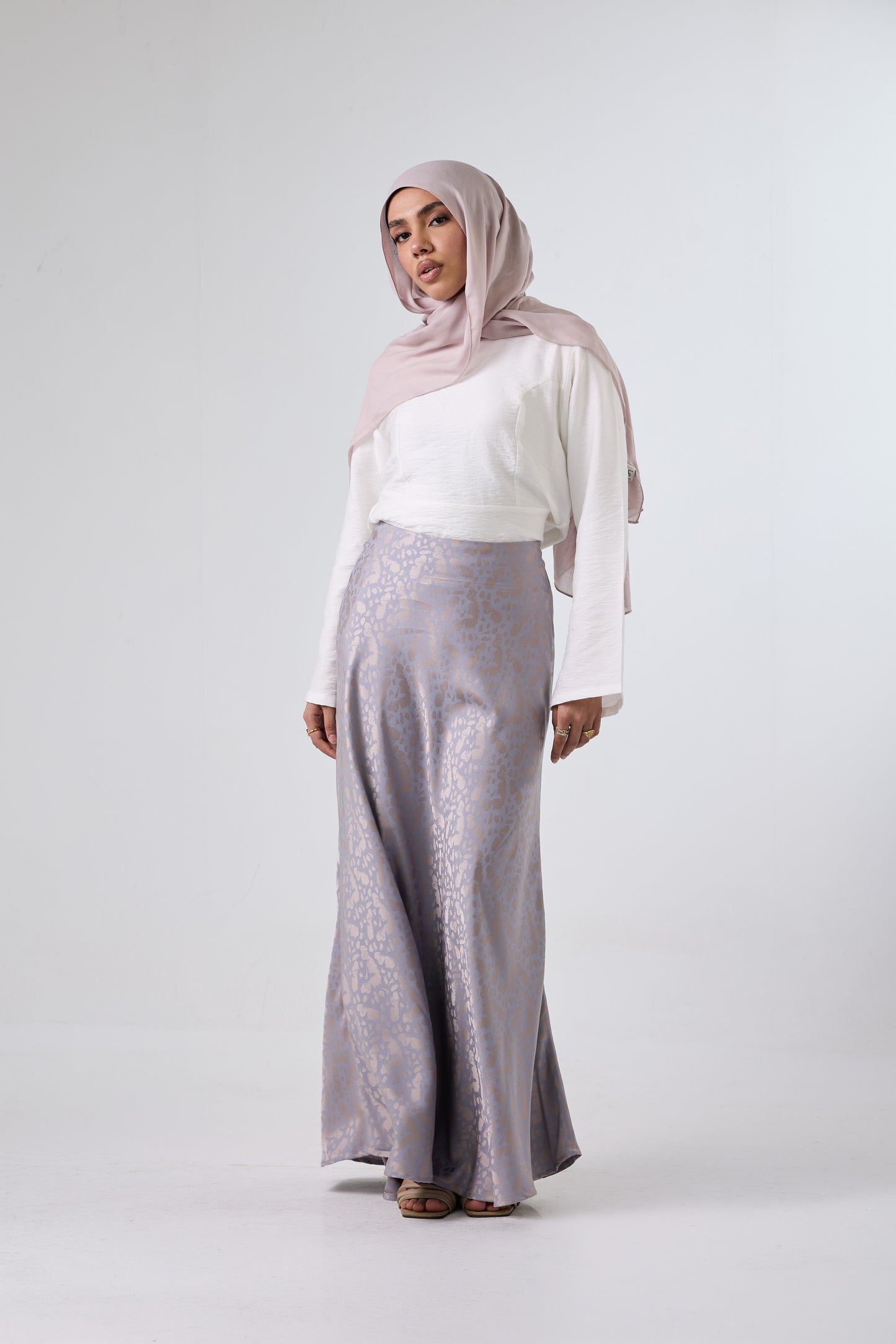 Luna Satin Maxi Skirt – High Waist Elegant Fit