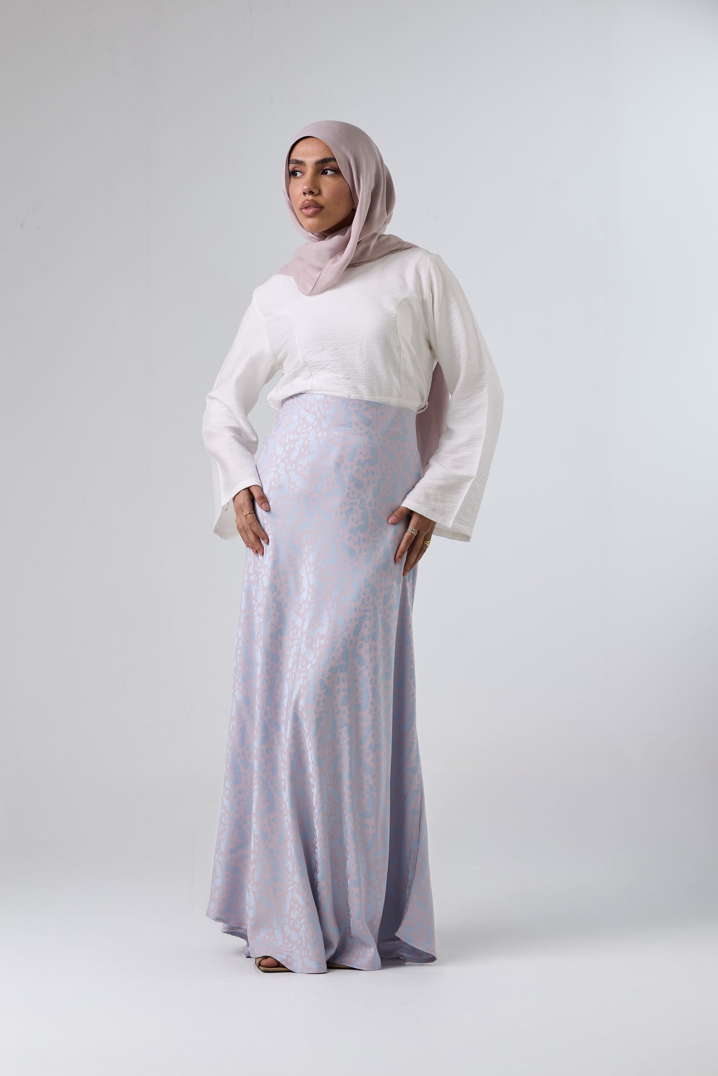 Luna Satin Maxi Skirt – High Waist Elegant Fit