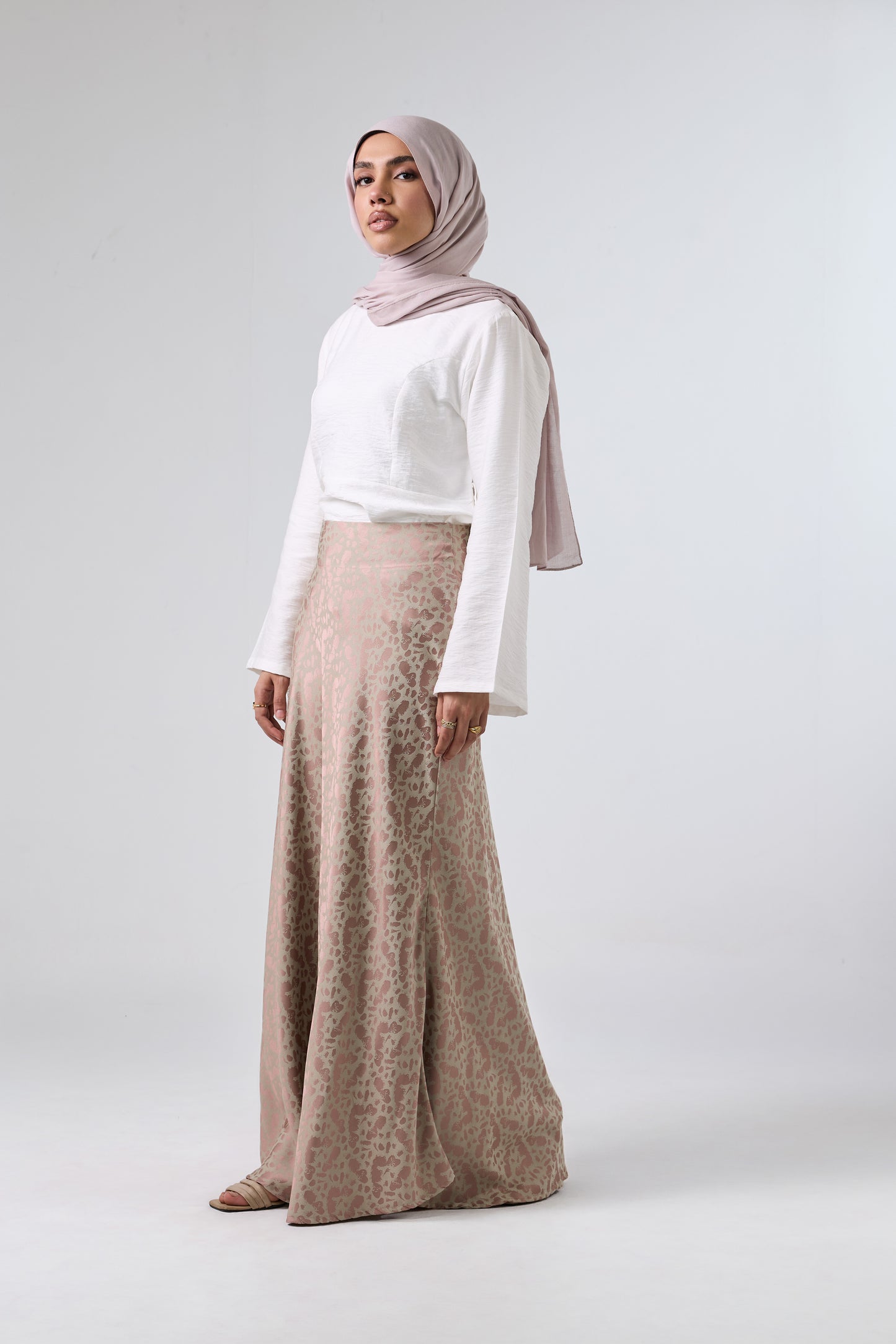 Luna Satin Maxi Skirt – High Waist Elegant Fit