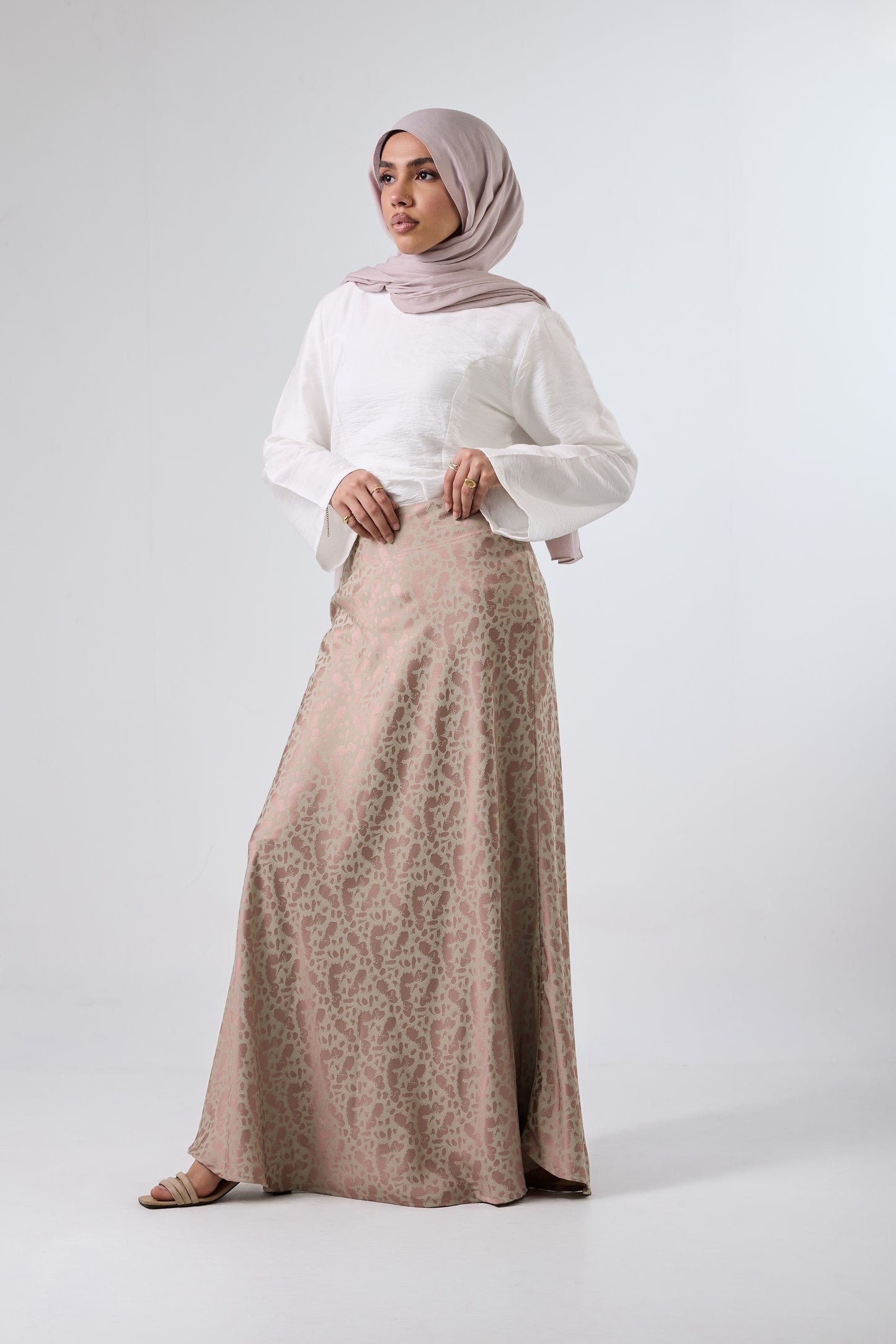 Luna Satin Maxi Skirt – High Waist Elegant Fit