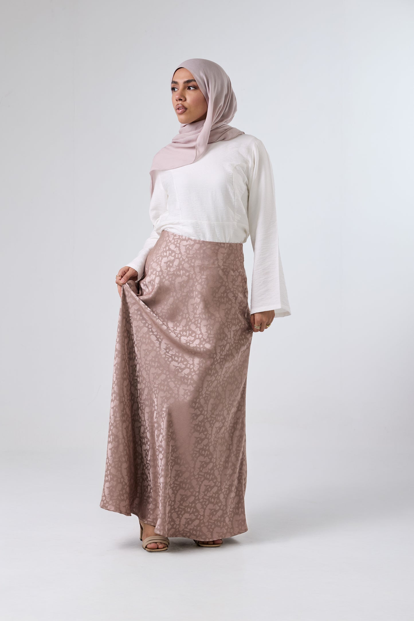 Luna Satin Maxi Skirt – High Waist Elegant Fit