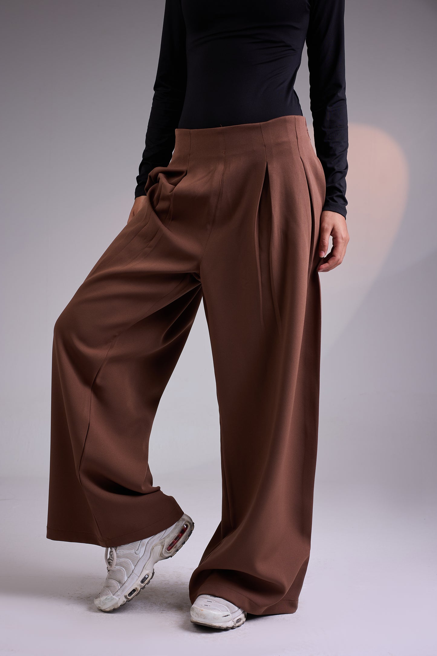 Structured Waist Wide-Leg Pants