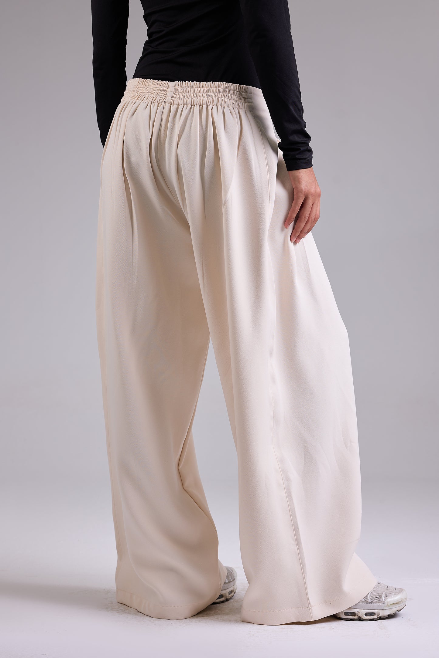 Structured Waist Wide-Leg Pants