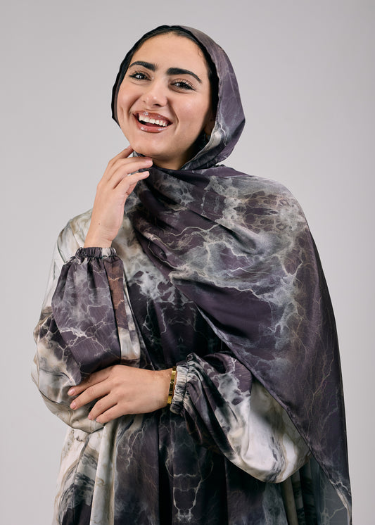 Nahla Printed Satin Isdal