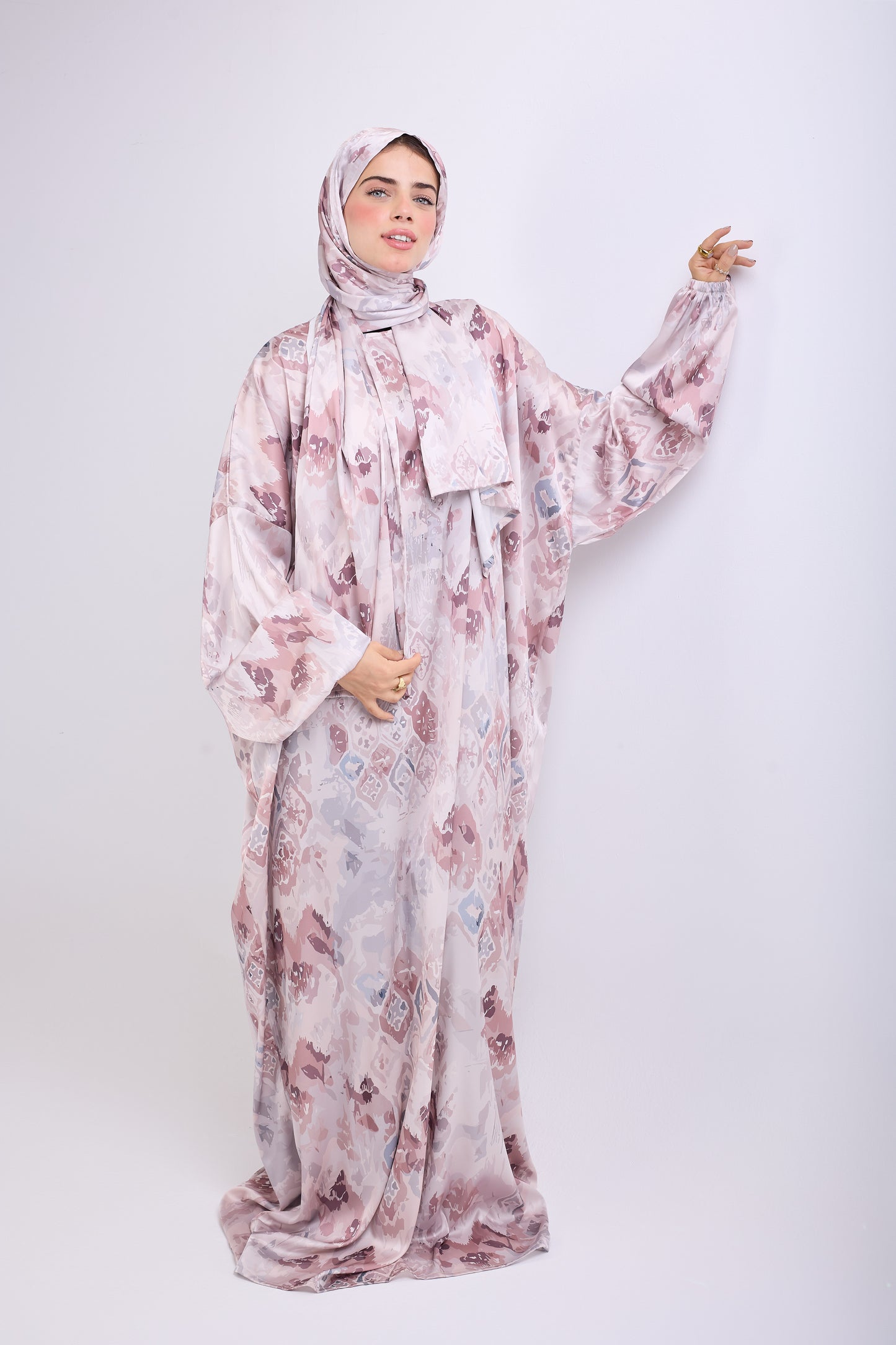 Leila Printed Satin Isdal
