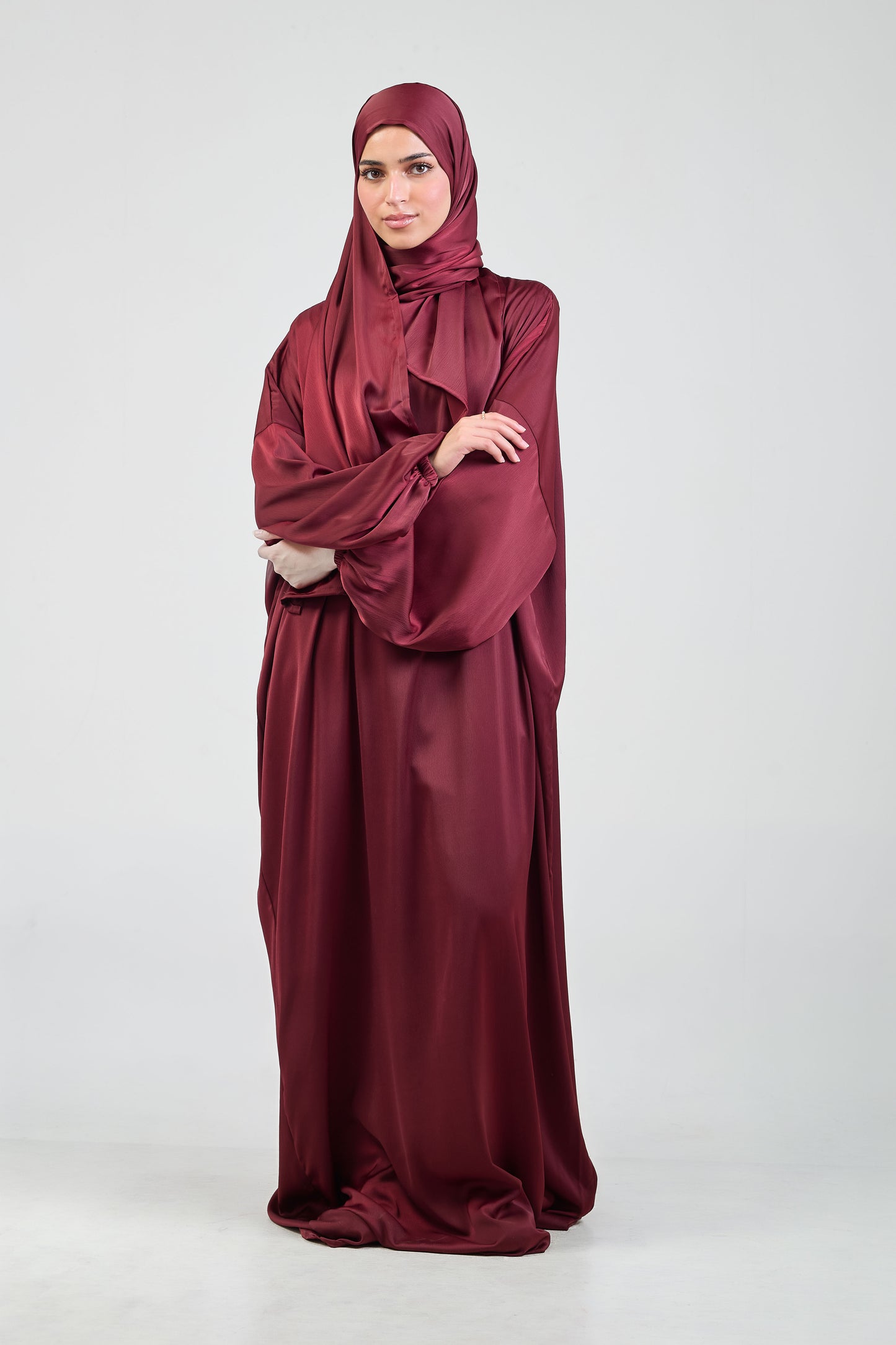 Burgundy Satin Isdal