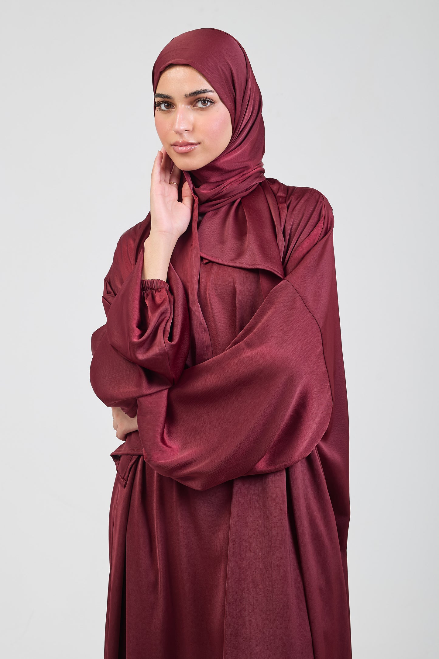 Burgundy Satin Isdal