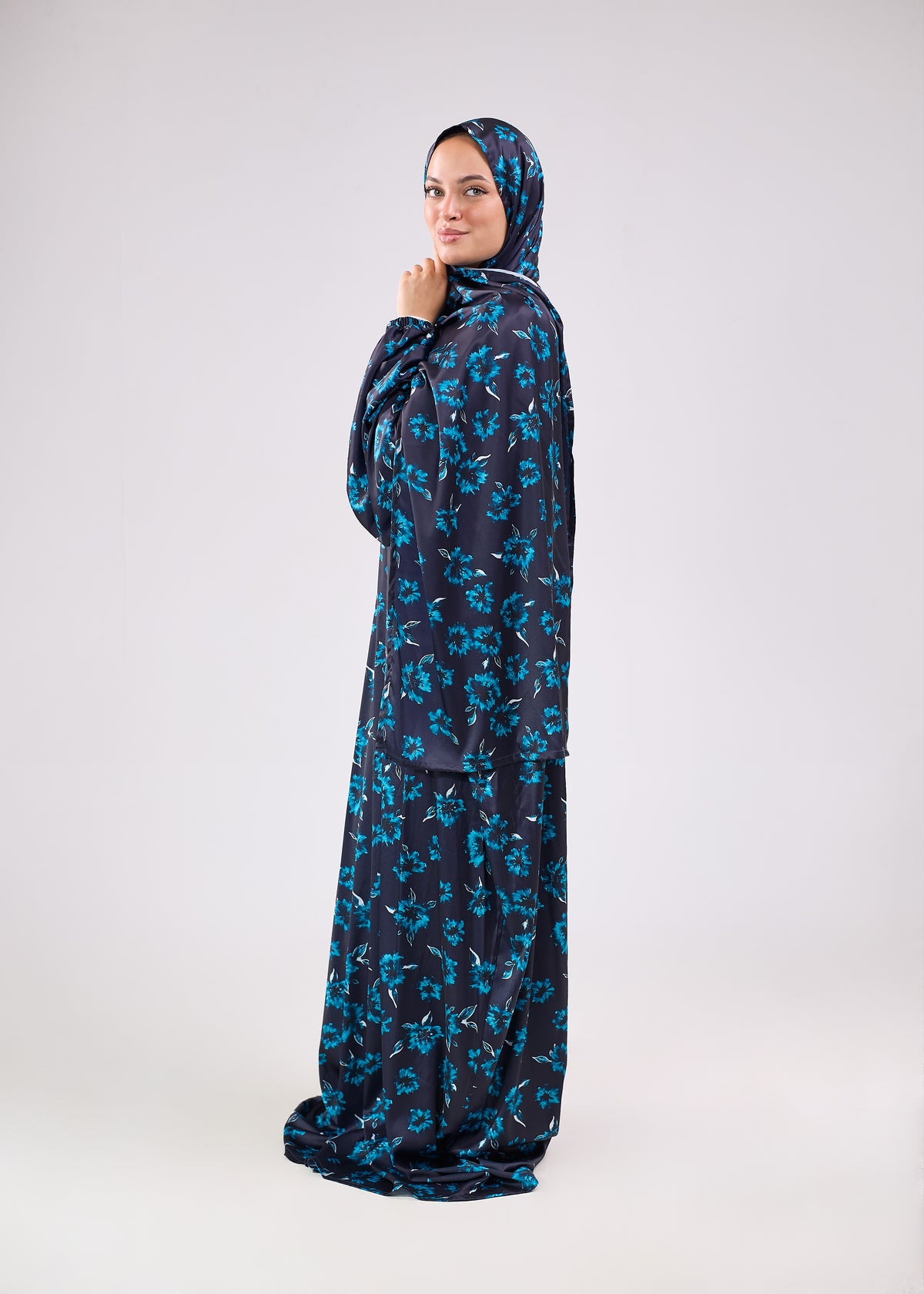 Leen Printed Satin Isdal