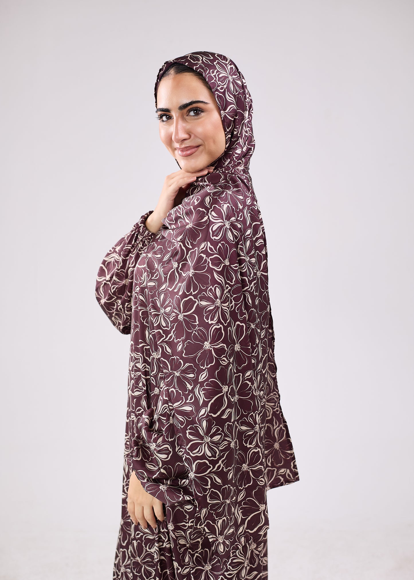 Raghad Printed Satin Isdal