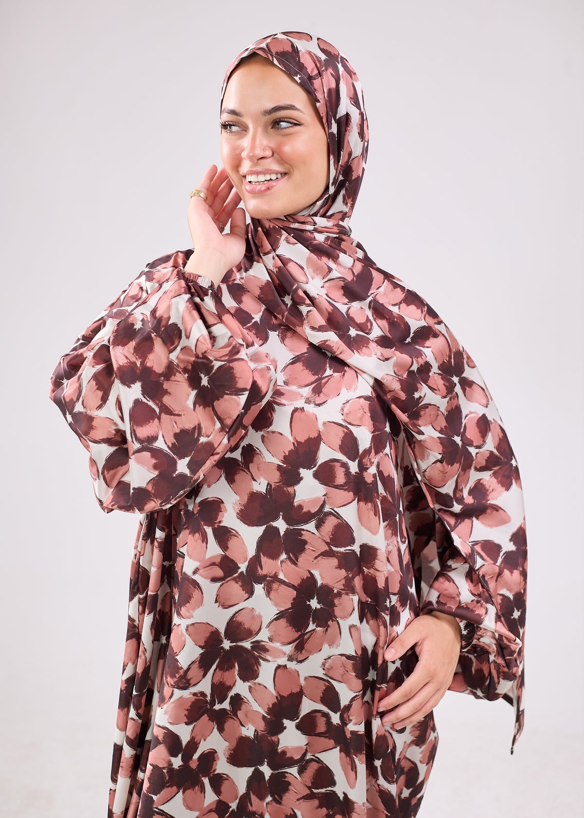Rawand Printed Satin Isdal