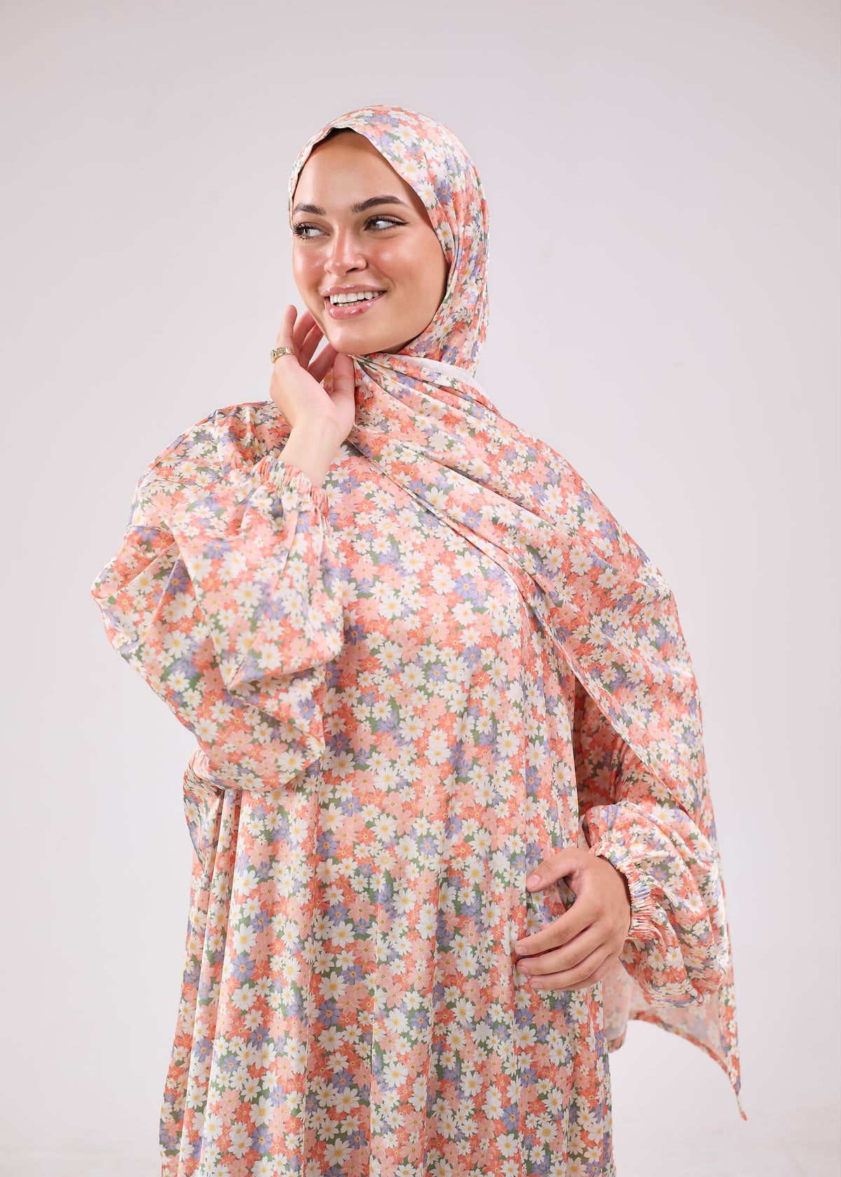 Saja Printed Satin Isdal