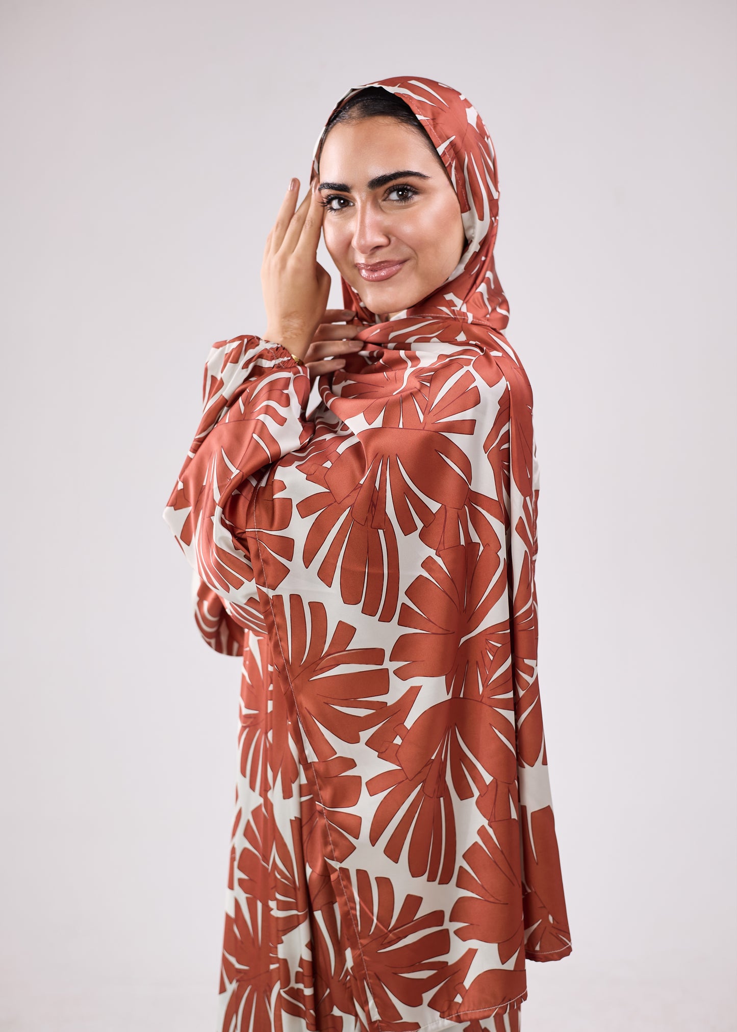 Rehana Printed Satin Isdal