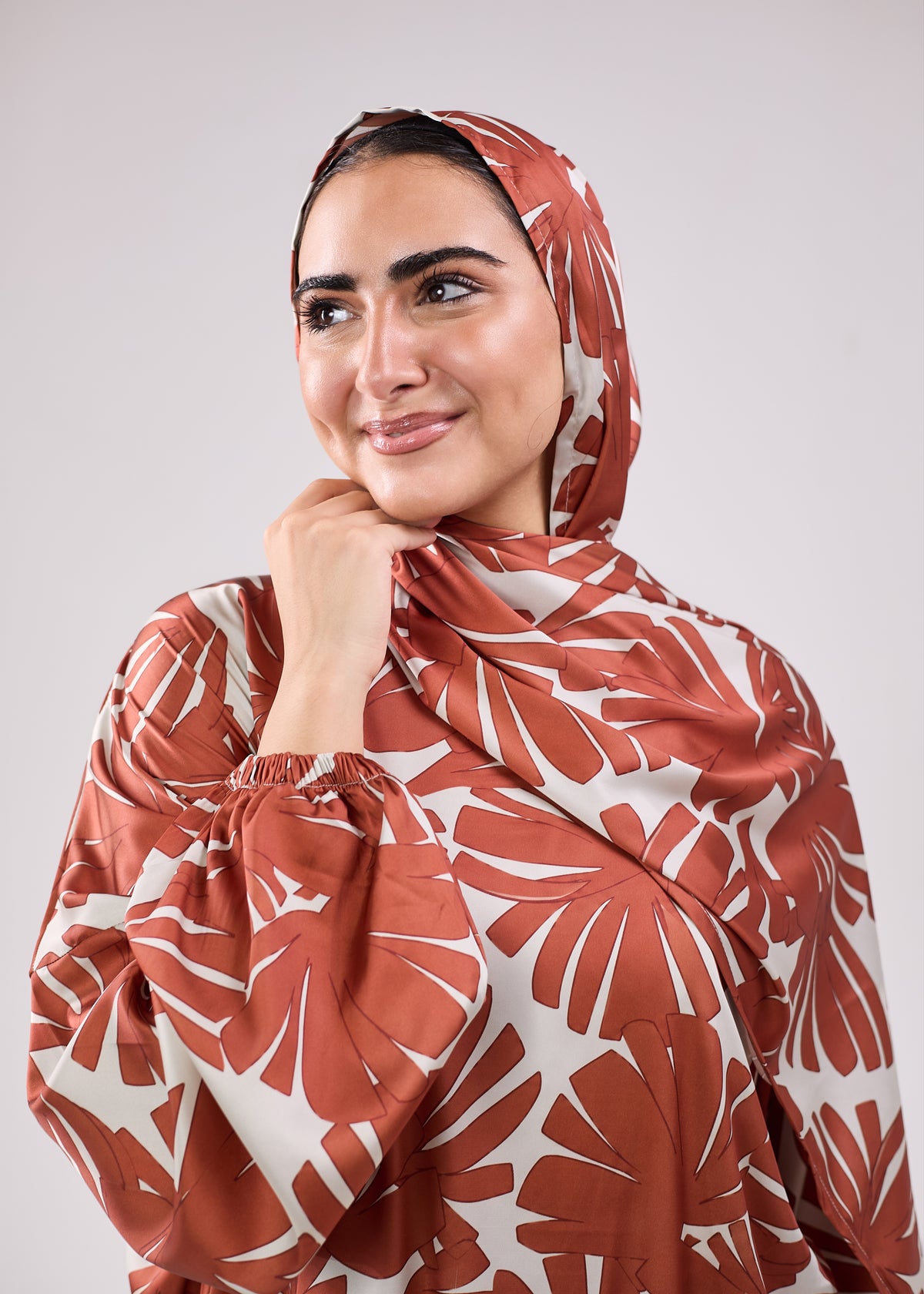 Rehana Printed Satin Isdal