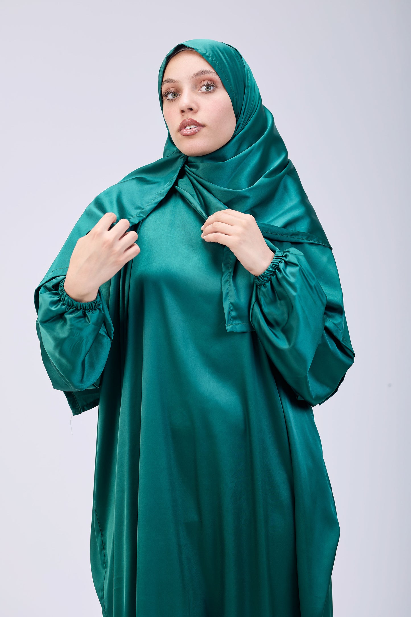 Plain Satin Isdal light teal