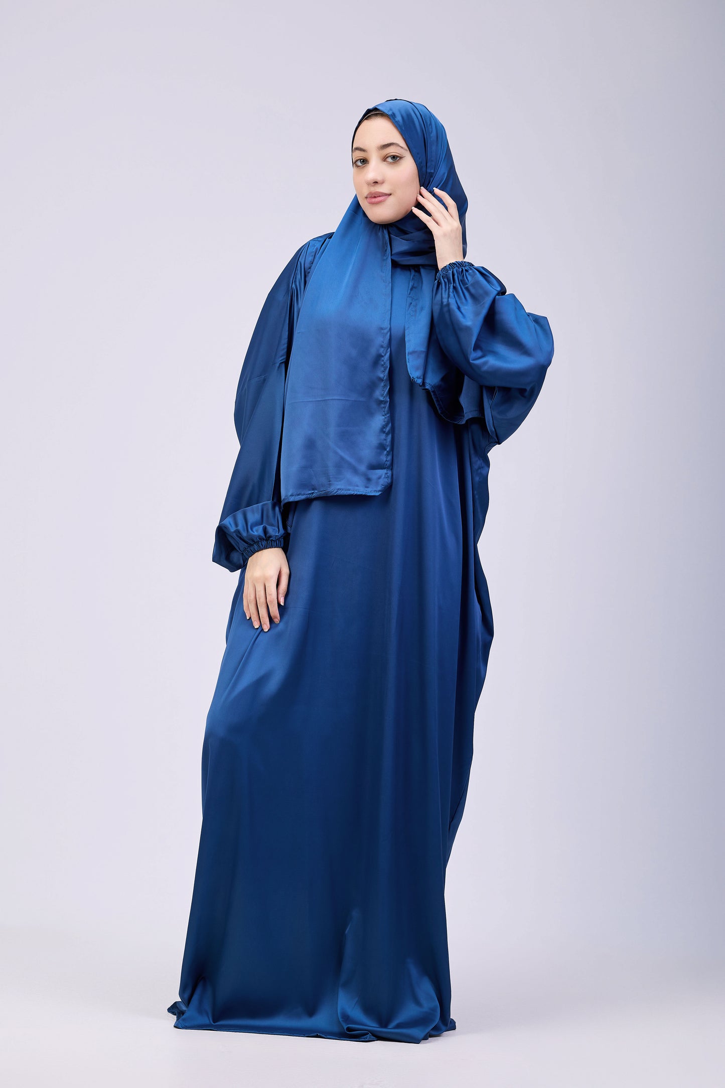 Plain Satin Isdal cerulean blue