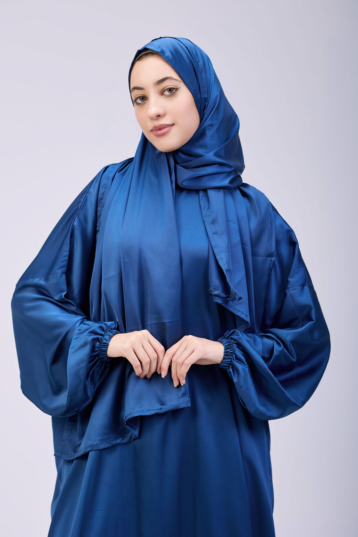 Plain Satin Isdal cerulean blue