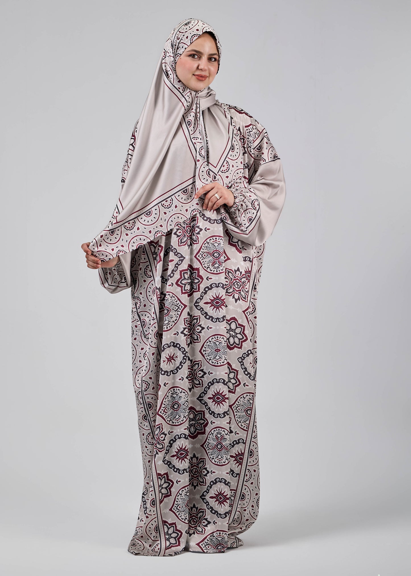 Amira Printed Satin Isdal