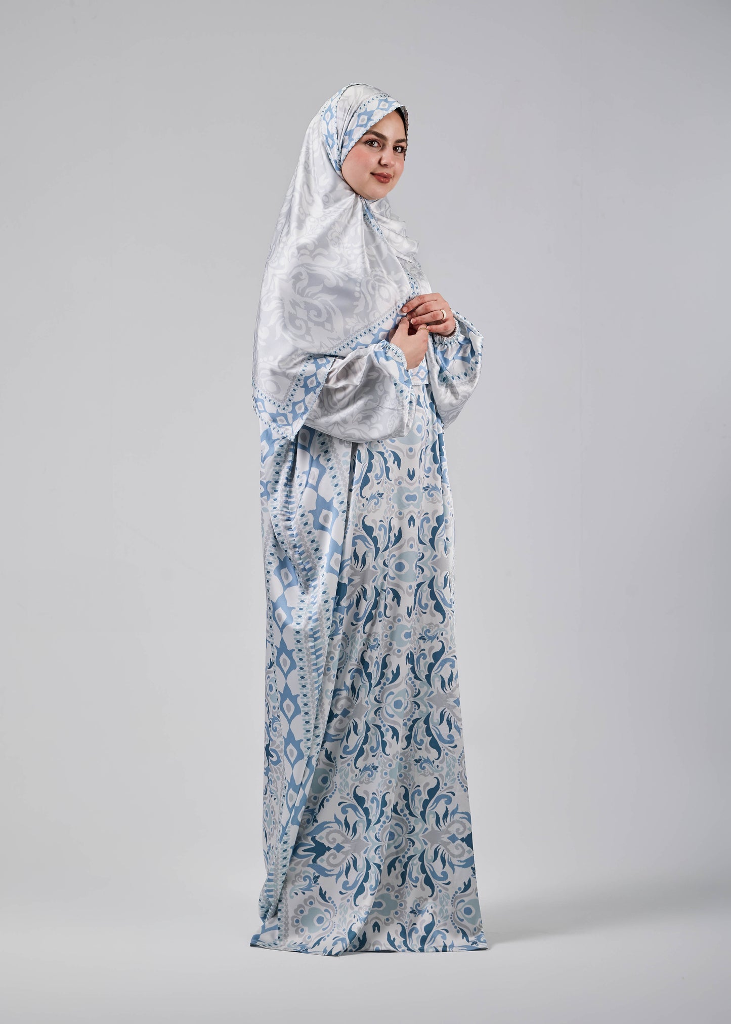 Fakhira Printed satin