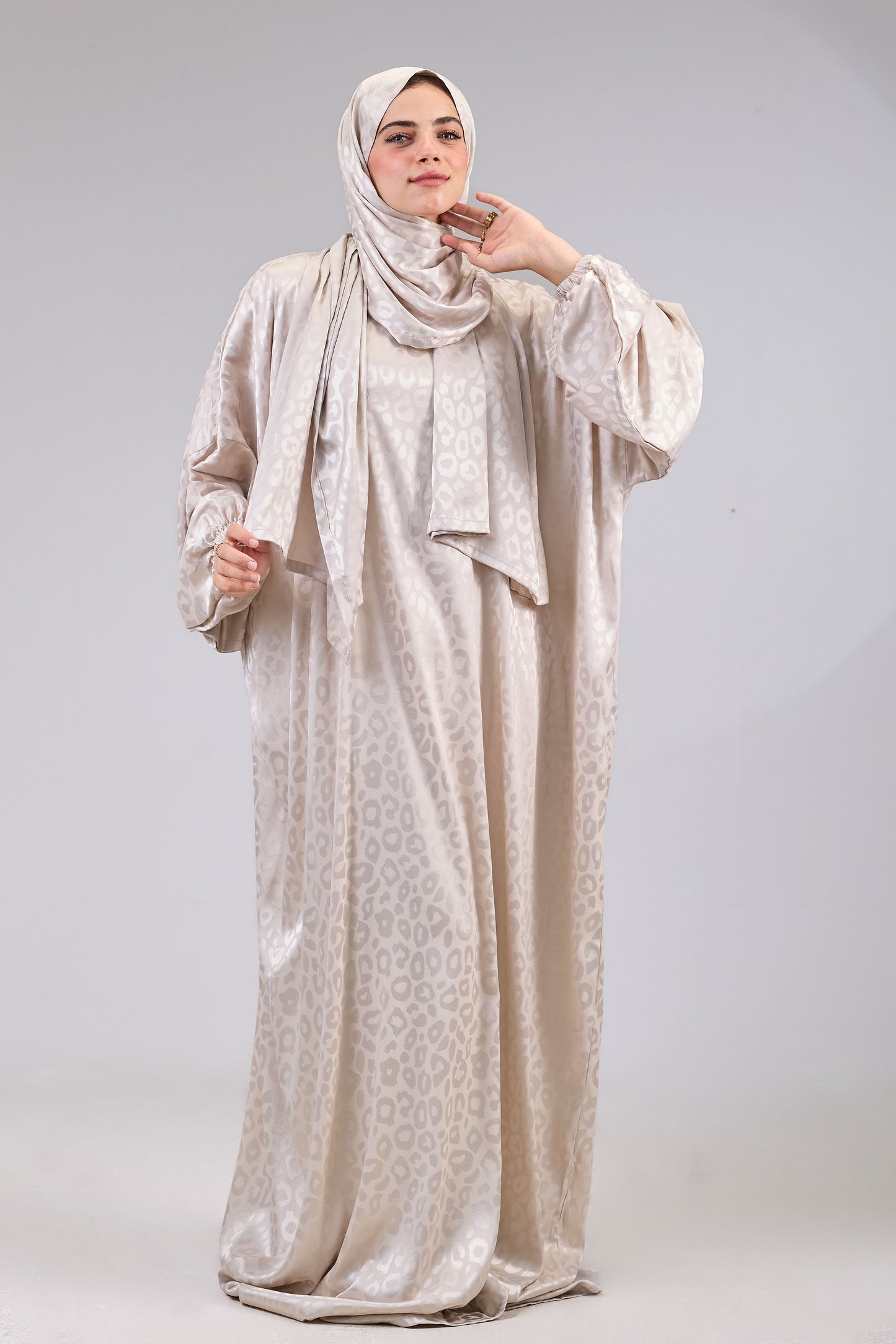 Satin Jacquard Beige