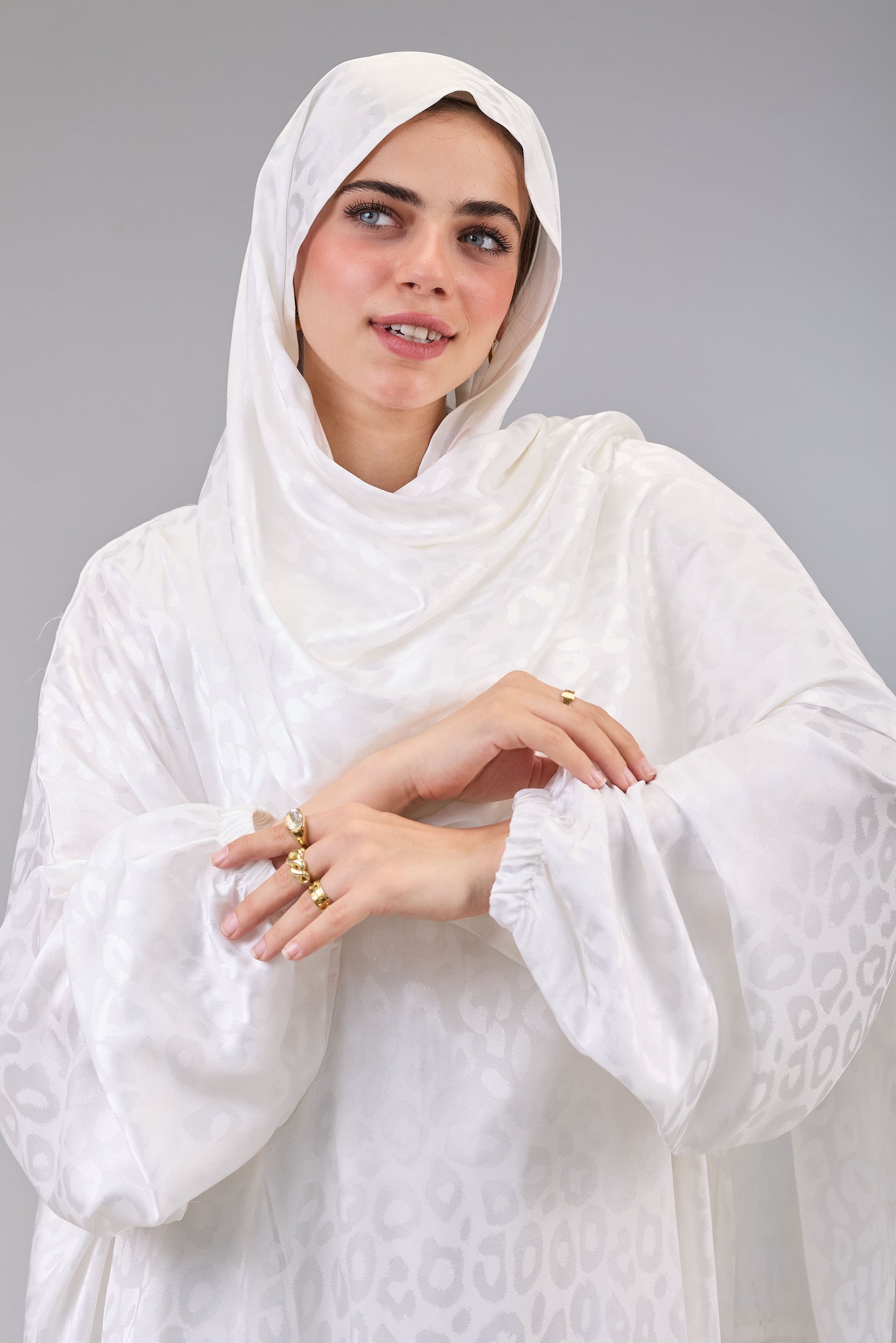 Satin Jacquard white