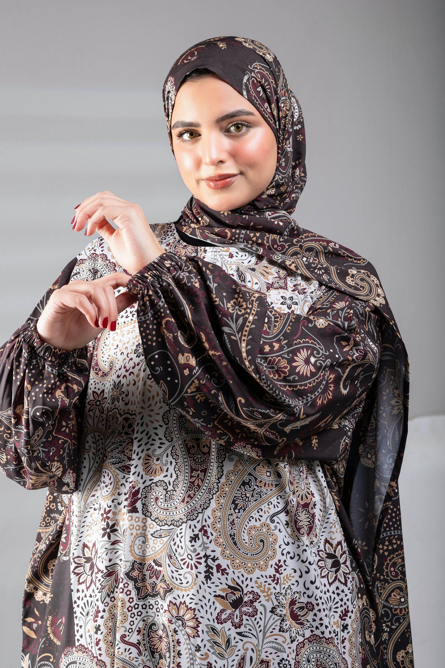 Noura Printed Satin Isdal