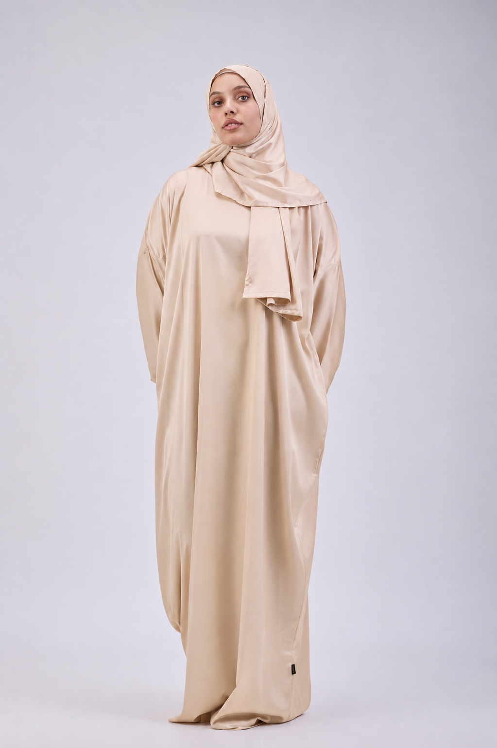 Plain Satin Isdal Beige