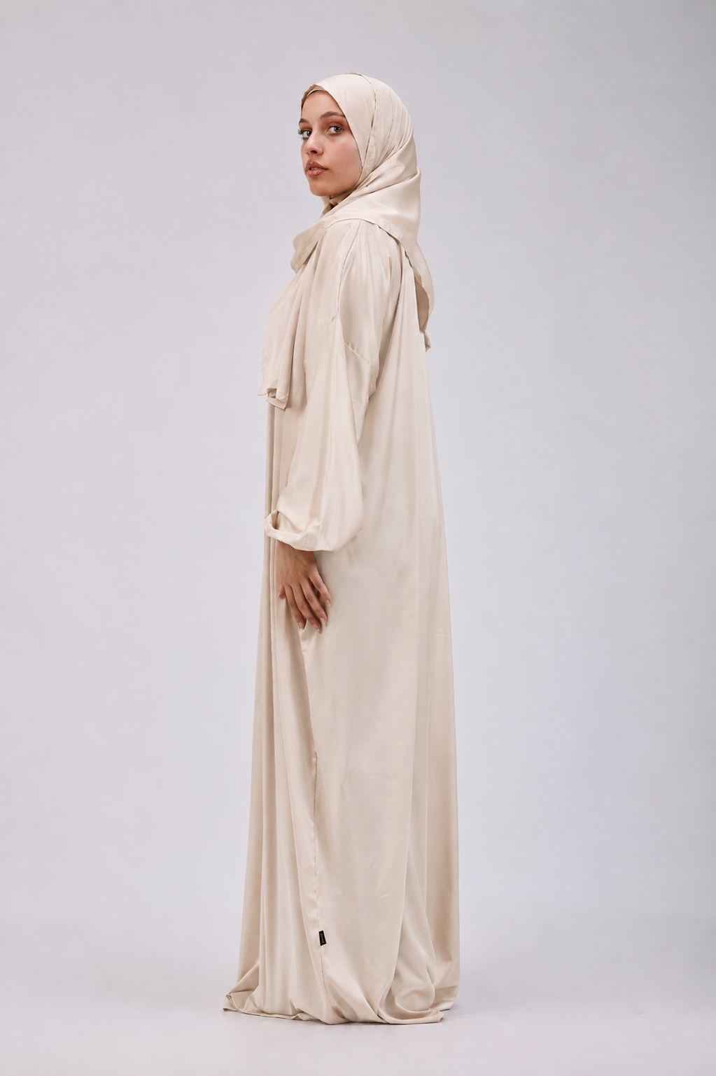 Plain Satin Isdal Beige