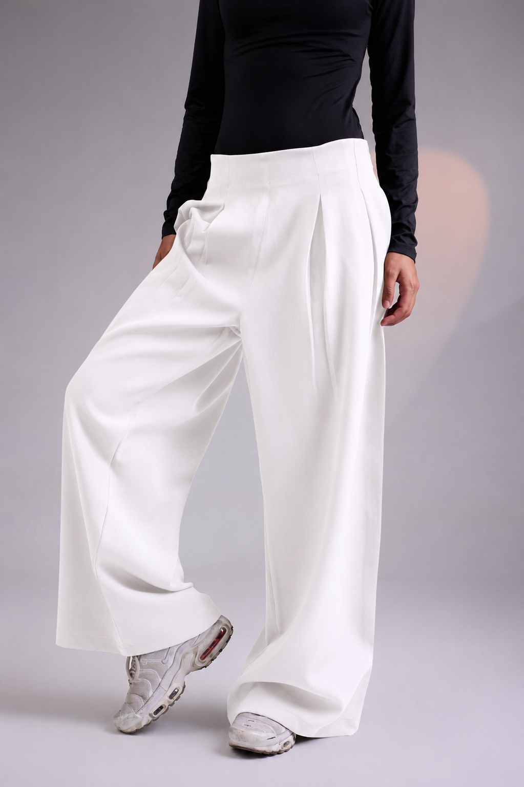 Structured Waist Wide-Leg Pants