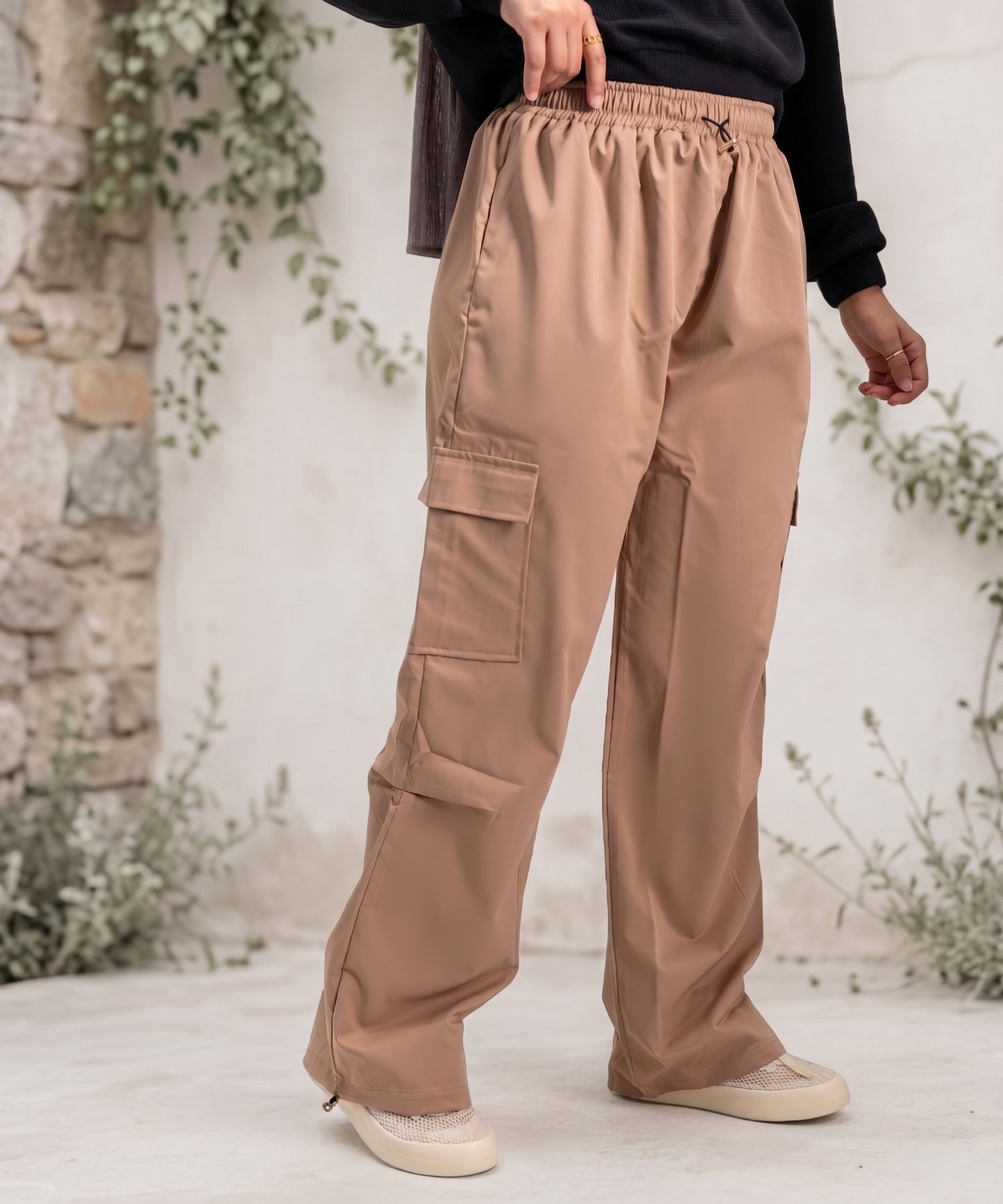 Relaxed Fit Pocket Trousers